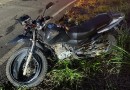 Motociclista fica ferida ao colidir com caminhão na Linha São José