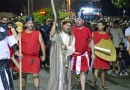 Multidão acompanha a 46ª Via Sacra da Integração em uma caminhada de fé e união