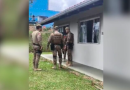 Criança é morta a facadas pela própria irmã em surto psicótico, diz PM
