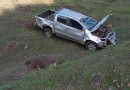 Veículo sai da pista, capota em ribanceira de 70 metros e deixa motorista ferido