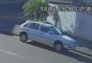 Polícia Civil procura Gol furtado no centro