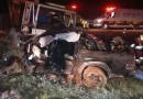 Moradores de São Miguel do Oeste morrem em colisão com dois caminhões no Mato Grosso do Sul