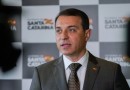 Governador Moisés confirma presença em evento da Acismo