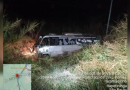 Capotamento de micro-ônibus deixa três mortos e 14 feridos no interior de SP