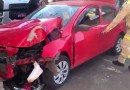 Casal de idosos fica ferido após acidente de carro