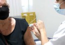 Vacinação contra Covid-19 já pode ter evitado até 55 mil mortes de idosos no Brasil, mostra estudo da Fiocruz