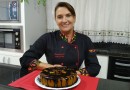 Aprenda a preparar um delicioso bolo de cenoura fit com farinha de aveia