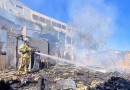 Mulher entrou em incêndio que destruiu seis casas em Curitiba para salvar criança: 'Joguei pela janela'
