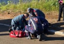 Colisão entre carro e moto deixa rapaz ferido