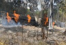 Carreta de Chapecó, que transportava gasolina, pega fogo após grave acidente no Paraná