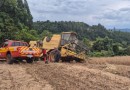 Princípio de incêndio em colheitadeira mobiliza bombeiros