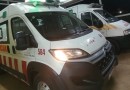 Homem fica ferido após perder o controle do veículo e capotar