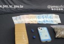 Mulher é presa por tráfico de drogas