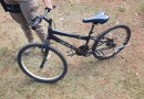 Bicicleta abandonada em área de mata é recuperada pela Polícia Militar
