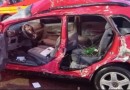 Condutor fica ferido em colisão entre carro e caminhão