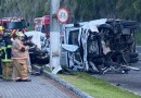 Acidente entre carros e caminhão mata três na BR-470 em SC