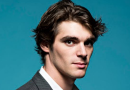 Morre RJ Mitte, ator de ‘Breaking Bad’, aos 34 anos