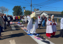 Celebração de Corpus Christi reúne multidão