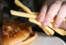 Crianças brasileiras de 3 a 10 anos estão mais altas e obesas, mostra estudo