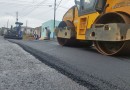 Para melhor trafegabilidade e conforto da população, ruas recebem recapeamento asfáltico