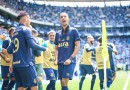 Grêmio sofre, mas bate o Vitória na estreia de Jair Ventura e volta a vencer na Arena