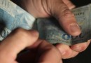 Aposentados e pensionistas do INSS terão 13º salário antecipado