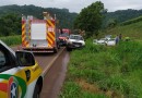Condutora sofre ferimentos em saída de pista na SC 386