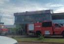 Incêndio em restaurante é controlado rapidamente e ninguém fica ferido