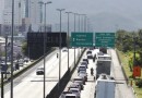 Véspera do feriado deve ter até 30% mais carros nas rodovias federais de SC, estima PRF