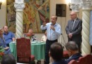 Governador apresenta projeto de lei do programa Universidade Gratuita aos deputados estaduais