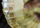Governo propõe salário mínimo de R$ 1.502 em 2025