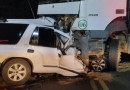 Homem morre após colidir carro em caminhão no Oeste de SC