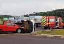 Carro da saúde se envolve em acidente de trânsito no trevão