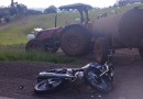 Motociclista colide em máquina agrícola e fica ferido em Iporã do Oeste