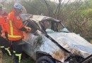 Jovem morre após ser arremessado para fora de carro durante acidente em SC