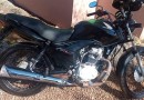 Motocicleta é furtada de residência, na madrugada de sexta (09) para sábado (10)