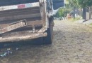 Trabalhador do serviço de limpeza morre após ser atropelado por caminhão da coleta de lixo