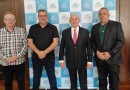 Barracão é contemplado com recursos para construção de nova creche em importante cerimônia em Curitiba