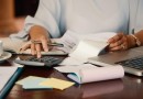 Endividamento das famílias brasileiras atinge recorde histórico e chega a 82%, aponta CNC
