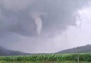 Tipo raro de tempestade provoca formação de “quase tornado” em pequena cidade de SC