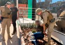 Venezuelano é detido por populares e preso pela PM após tentativa de furto de motocicleta em São Miguel do Oeste