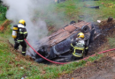 Motorista morre carbonizado após capotamento e incêndio em SC