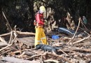Em Cruzeiro do Sul, equipes do CBMSC realizam buscas em áreas deslizadas