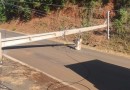Condutor sofre mal súbito e colide em poste de energia no centro