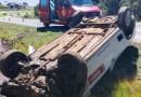 Capotamento mobiliza bombeiros na BR-282