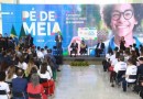 Programa Pé-de-meia vai beneficiar 25 mil estudantes de SC