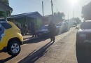 Policiais cumprem mandados de busca apreensão e prisão contra suspeitos de praticarem tráfico de drogas