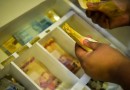 Trabalhadores nascidos em fevereiro recebem abono salarial nesta sexta