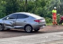Casal fica ferido em colisão entre moto e carro na PR-180