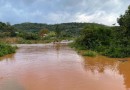 Tromba d’água atinge Bandeirantes, no interior do Paraná, e deixa 700 desabrigados